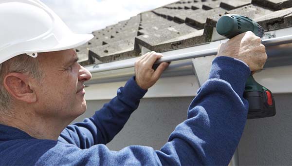 3 Winter Gutter Maintenance Tips